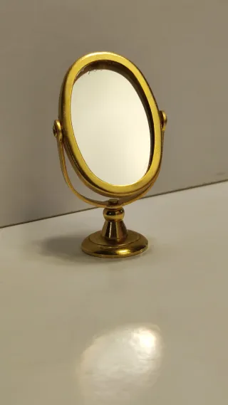 Specchio in ottone vintage miniatura