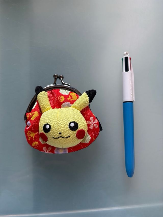 Pikachu Pokémon monedero estilo japonés kimono