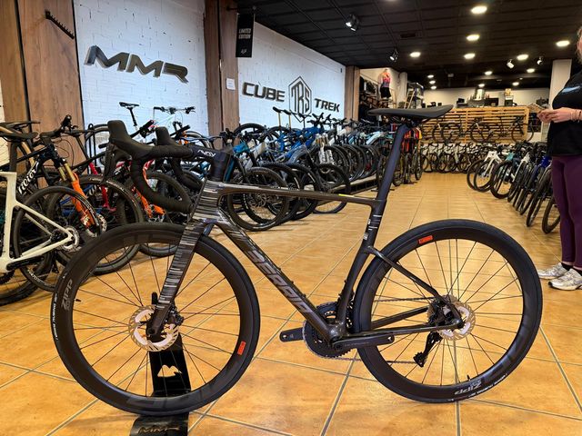 Bicicleta BERRIA BELADOR PRO ULTEGRA DI2