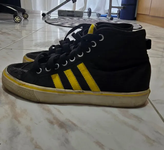Tênis Adidas Nizza High Top Preto e Amarelo