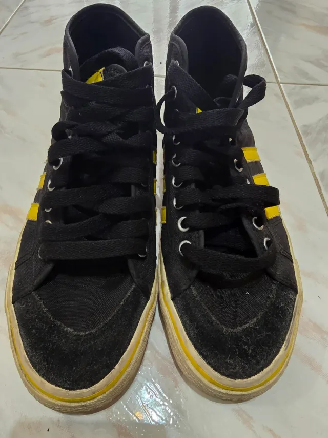 Tênis Adidas Nizza High Top Preto e Amarelo