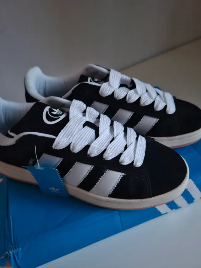 Zapatillas Adidas Campus Negras y Blancas