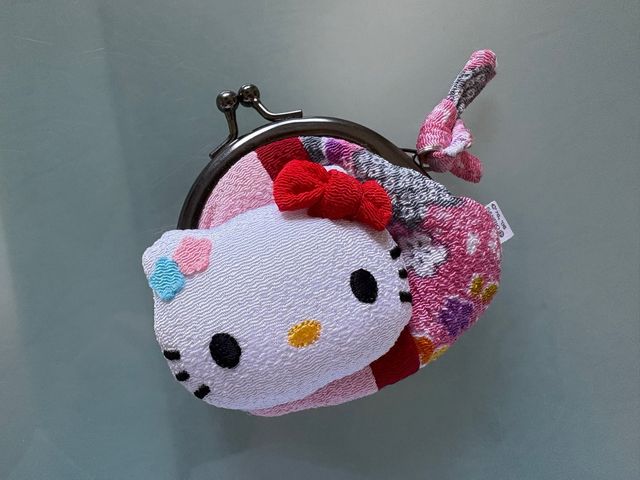 Monedero Hello Kitty kimono estilo japonés wagara