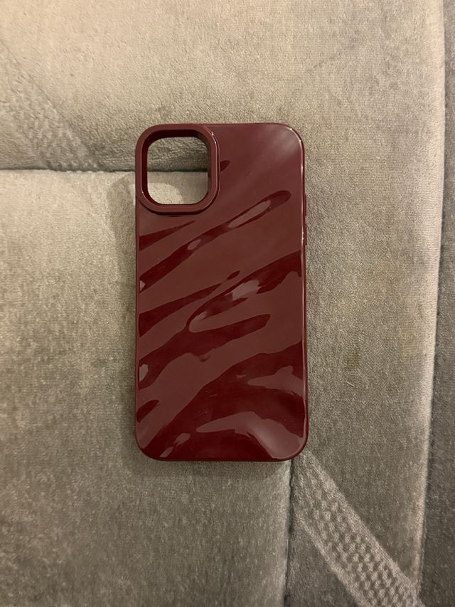 Funda iPhone 11 Borgoña