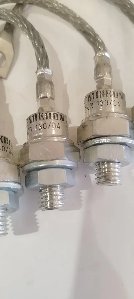 Diodo Rectificador Semikron SKR 130/04.