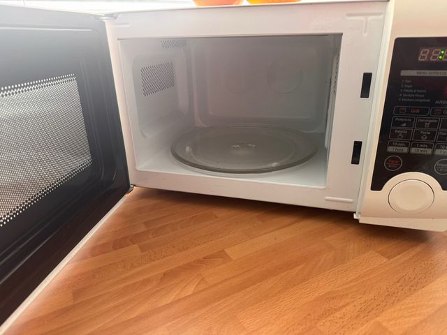 Microondas Daewoo Grill