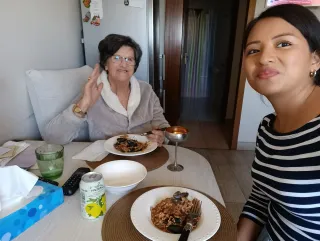 Cuidado de adulto mayor o niños.