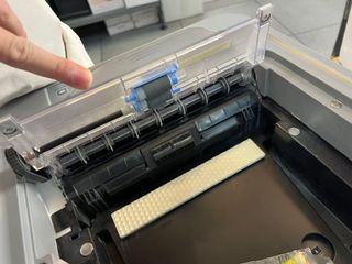 Trituradora de papel resistente: alimentación auto