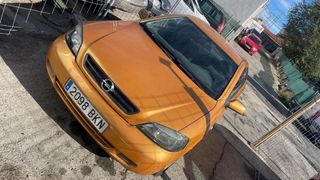 Opel Astra 2000 1.8