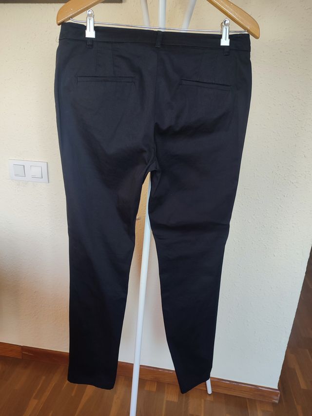 Pantalones Mango Basic Negros