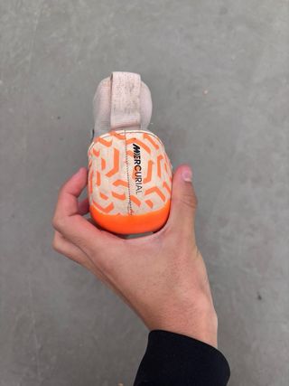 Botas de fútbol Nike Air Zoom talla 38