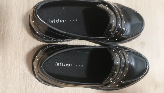 Mocasines niña charol negro talla 34 lefties