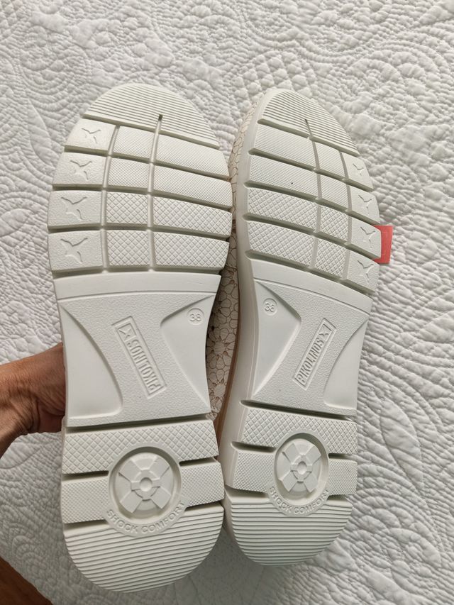 Mocasines Pikolinos Cantabria Beige/Oro