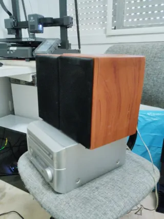 Mini cadena AIRIS con mando