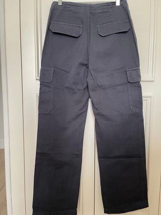 Pantalones cargo Zara grises