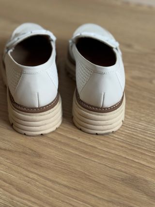 Zapatos planos blancos Baldinini talla 36