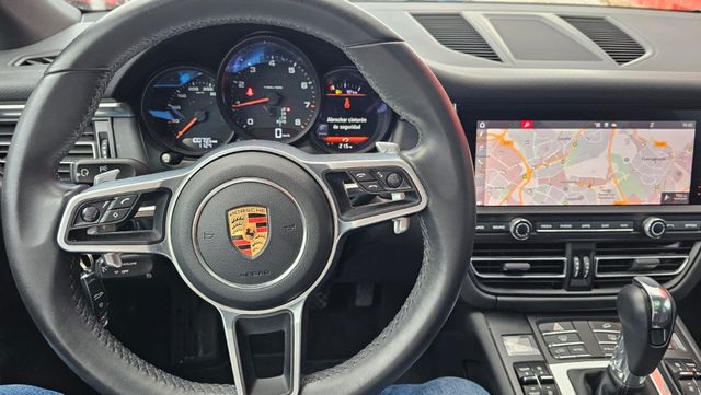 Porsche Macan 2020