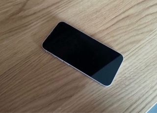 iPhone 13 128GB Rosa + 2 fundas