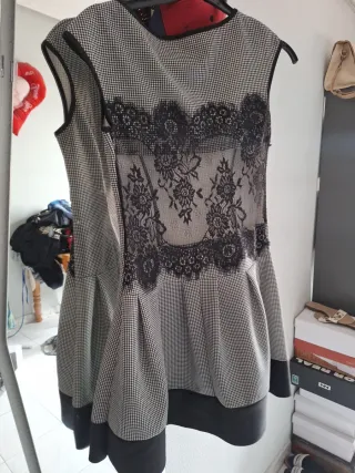 Vestido beige para eventos