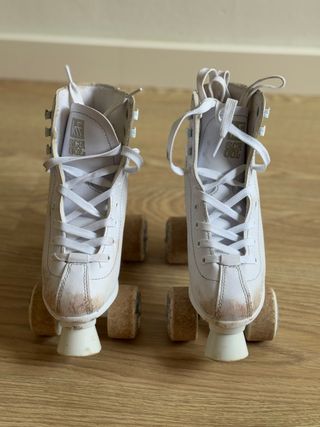 Patines infantiles blancos talla 33