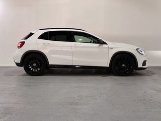 Mercedes GLA AMG Line 200d 136 5p