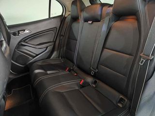 Mercedes GLA AMG Line 200d 136 5p