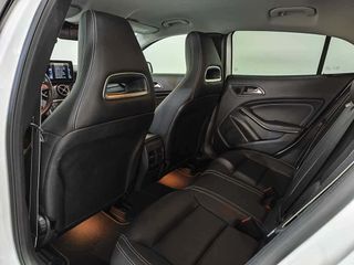 Mercedes GLA AMG Line 200d 136 5p