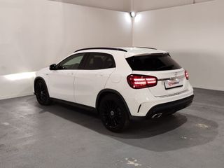Mercedes GLA AMG Line 200d 136 5p