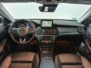 Mercedes GLA AMG Line 200d 136 5p