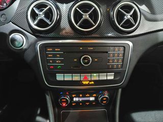 Mercedes GLA AMG Line 200d 136 5p