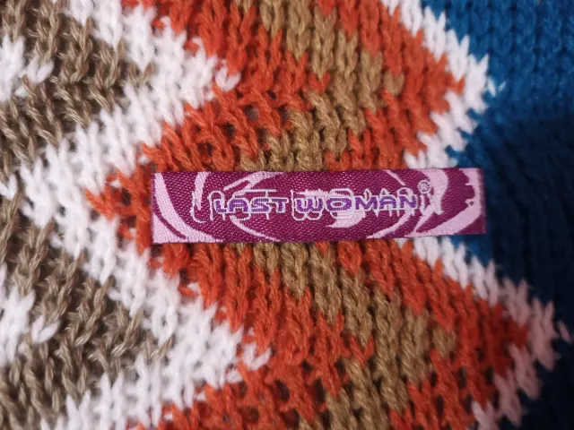 Sciarpa Last Woman con fantasia a zig-zag