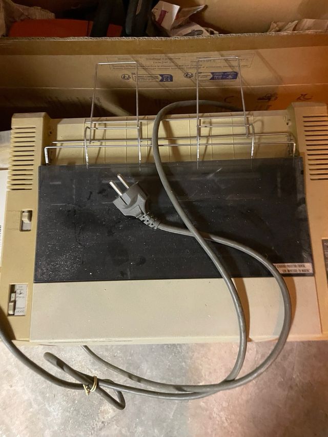 Impresora Panasonic KX-P1080 + Hojas