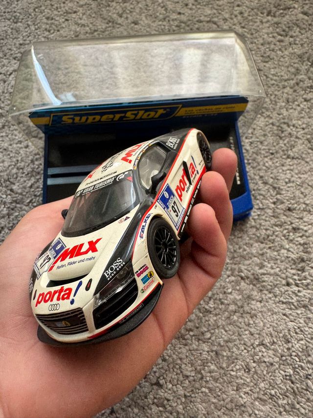 Audi R8 LMS Superslot 1:32