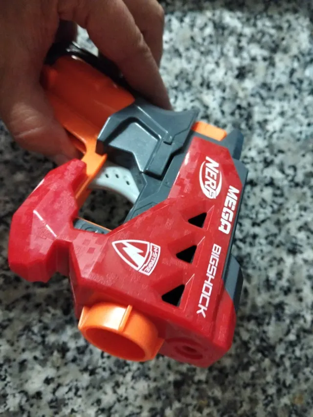 Pistola Nerf Mega Bigshock