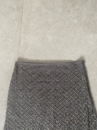 Falda larga de tul y abalorios Zara - Talla S