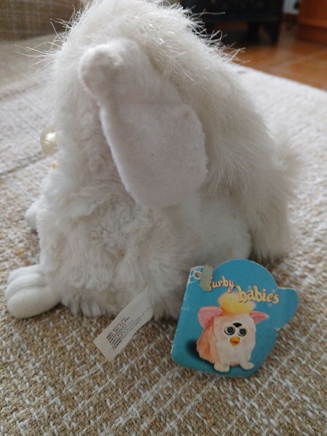 Furby antiguo blanco habla y mueve ojos