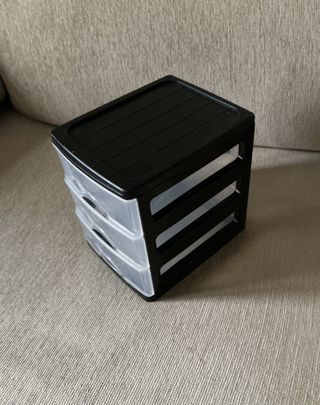 Cajonera pequeña de plástico 17x14x17cm