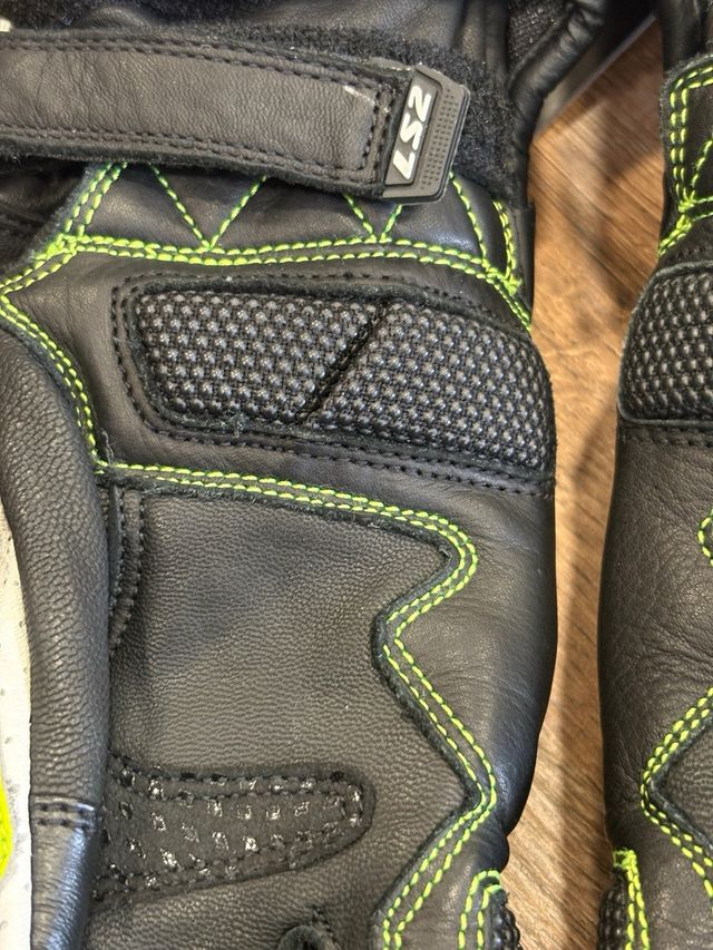 Guantes LS2 SWIFT Negro/Amarillo Flúor