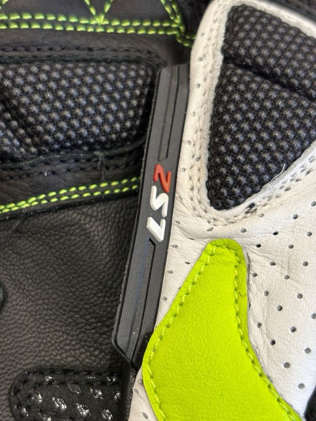 Guantes LS2 SWIFT Negro/Amarillo Flúor