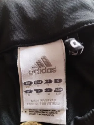 Pantalón Deporte Adidas Real Madrid Negro Dorado