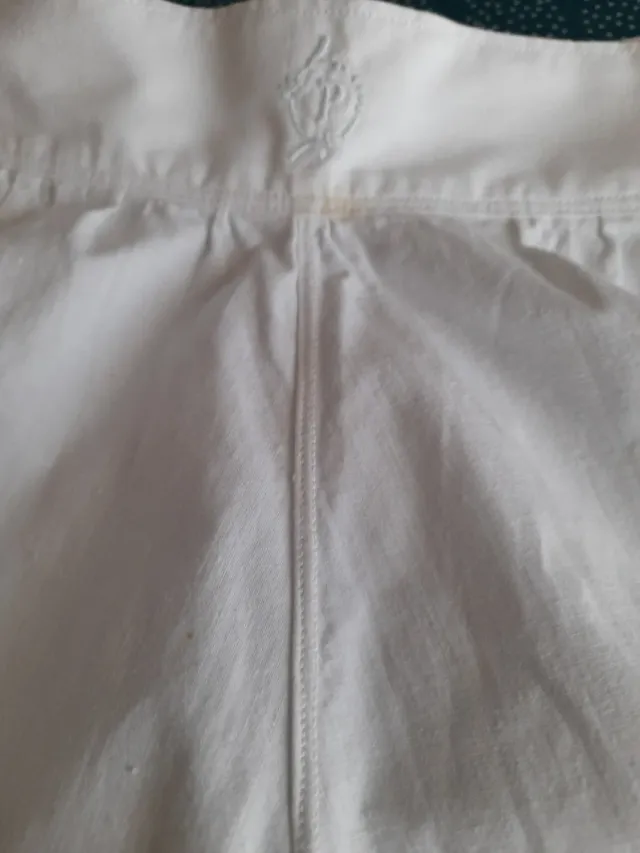 Calzones antiguos bordados 100 años