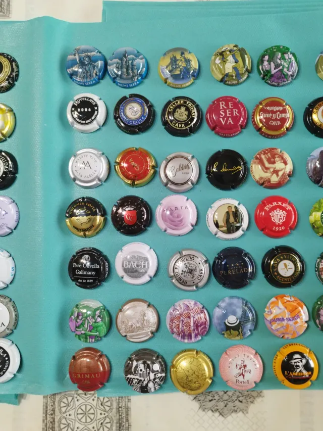 Lotto numero 17. 84 tavole di Cava