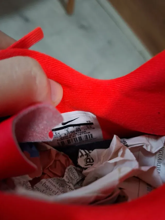 Botas de fútbol Nike Mercurial Rojas talla 38