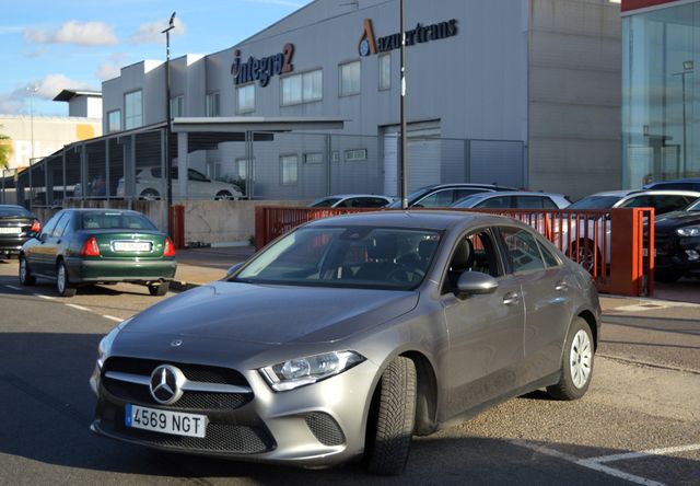 MERCEDES-BENZ Clase A Sedan A 180