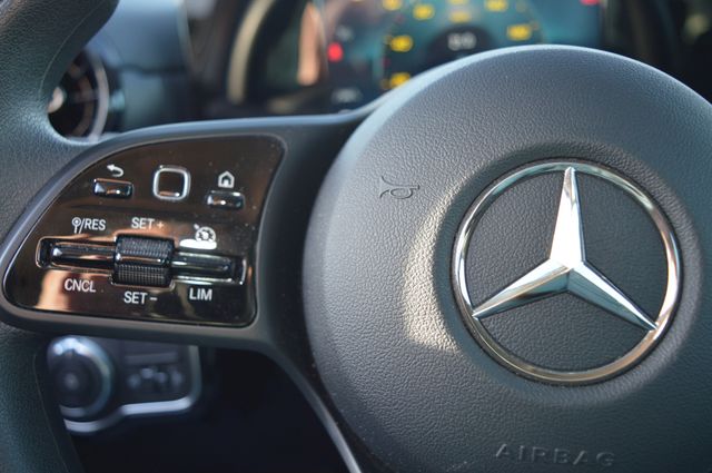 MERCEDES-BENZ Clase A Sedan A 180