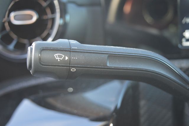 MERCEDES-BENZ Clase A Sedan A 180