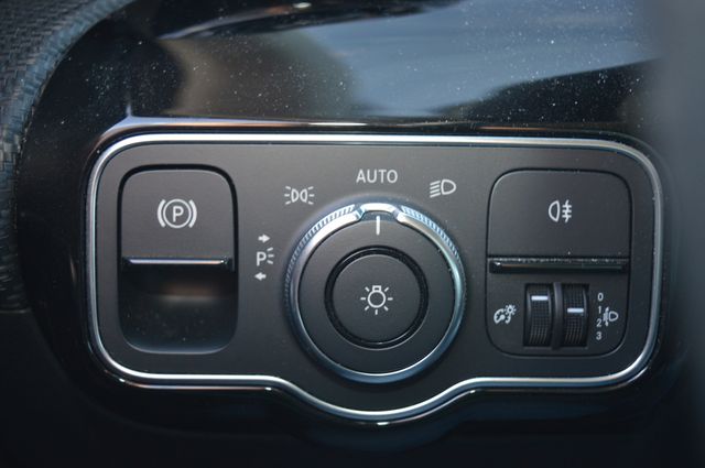 MERCEDES-BENZ Clase A Sedan A 180