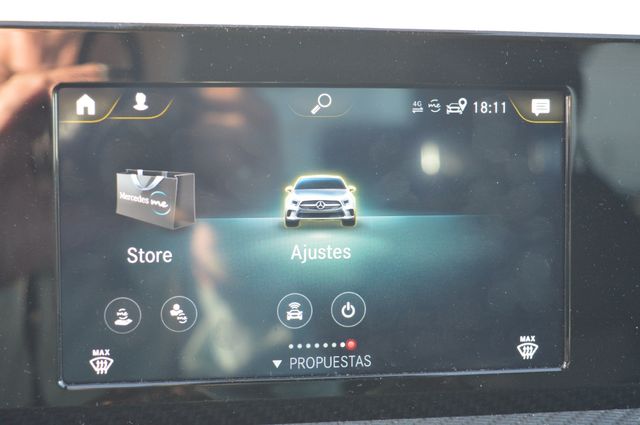 MERCEDES-BENZ Clase A Sedan A 180