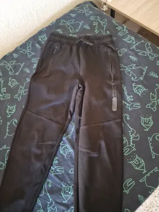 Pantalón de deporte niño negro