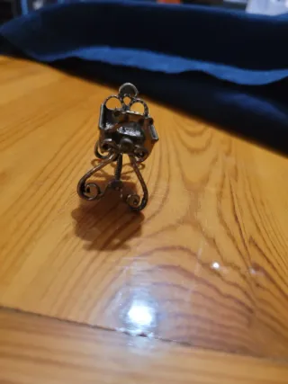 Culla in miniatura vintage